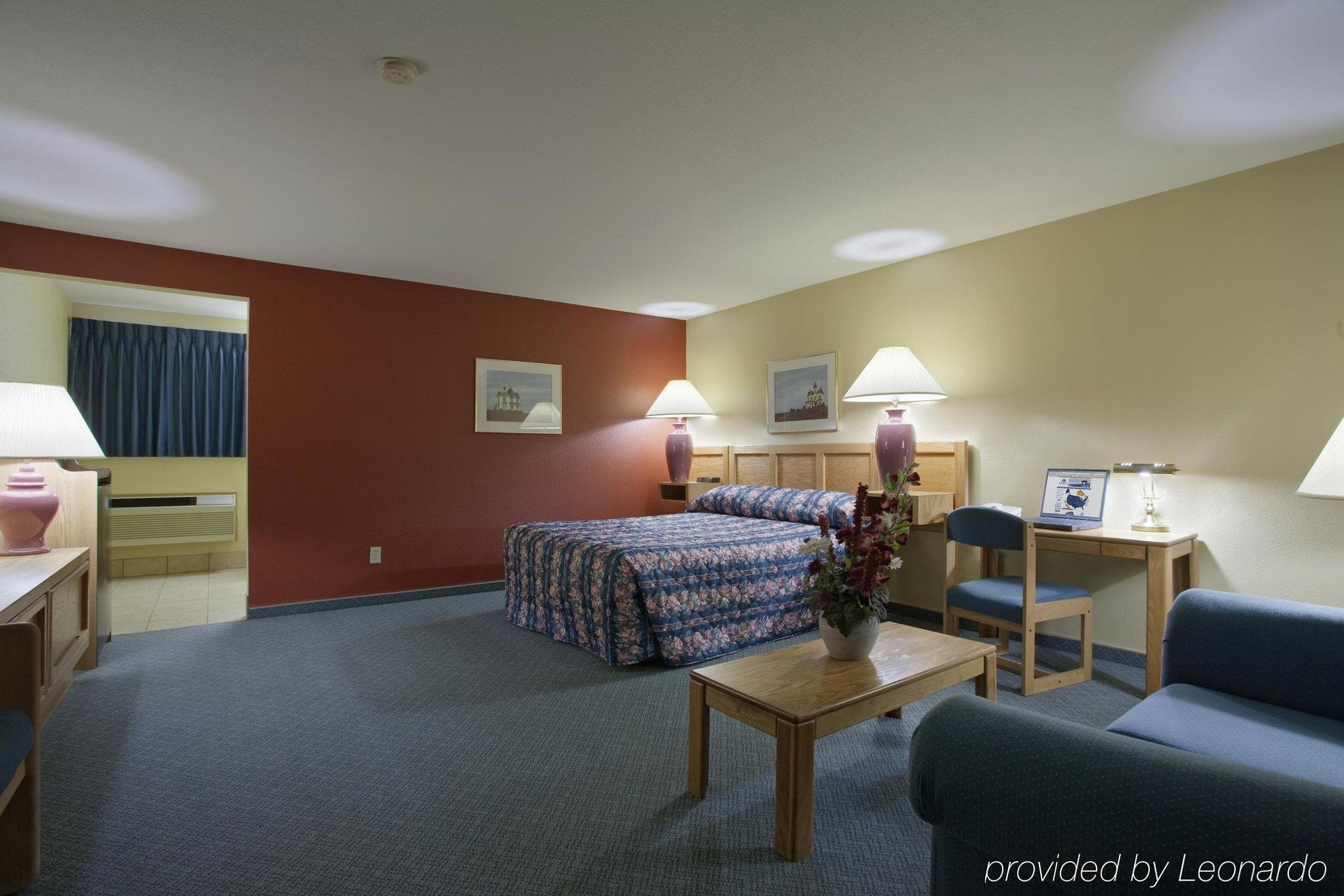 Mcminnville Inn 2*